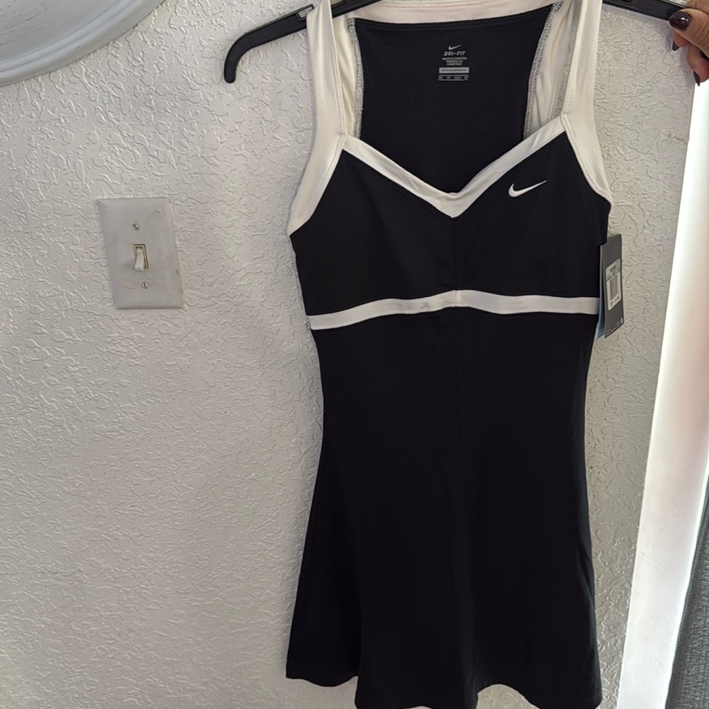Nike Dress Black and White Size XS NEW